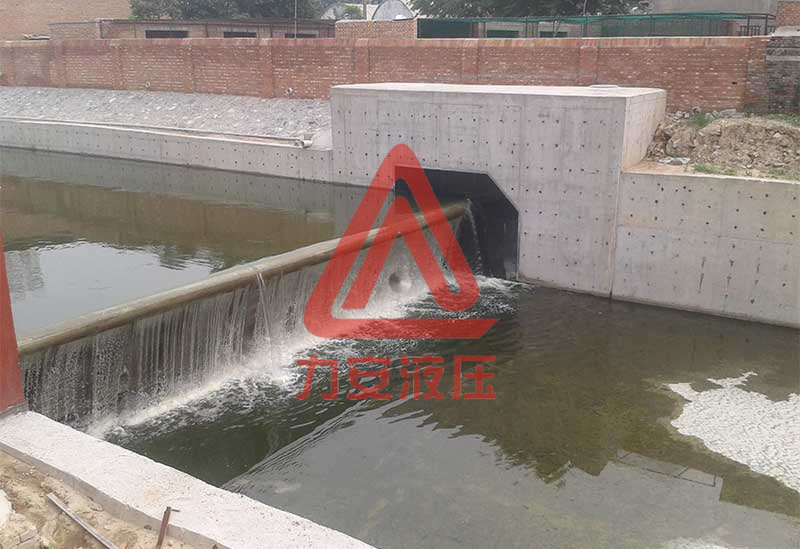 鋼壩、液壓壩